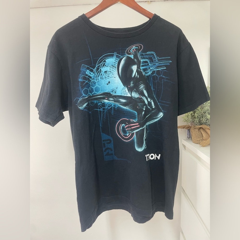 Rare Vintage Tron Legacy Tee Disney 2009 Movie Promo Disney Size Medium